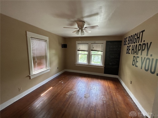 725 Sunnyview Ave, Dayton, OH 45406 - spare room featuring ceiling fan and hardwood / wood-style flooring