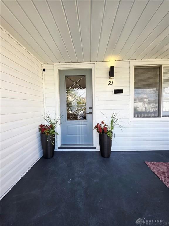 21 Anderson St, Dayton, OH 45410 - view of exterior entry