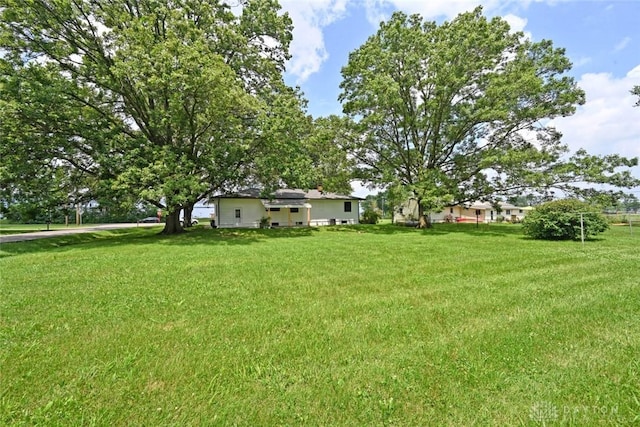 6383 Todhunter Rd, Middletown, OH 45044 - view of green lawn