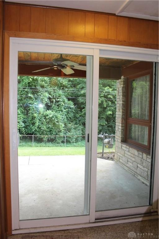4912 Powell Rd, Huber Heights, OH 45424 - doorway to outside featuring ceiling fan