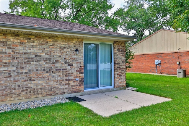 5979 Timbergate Trl, Dayton, OH 45424 - entrance to property with a yard, a patio, and brick siding
