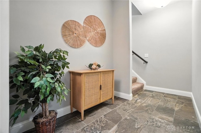 1310 Bourdeaux Way, Clearcreek Twp, OH 45458 - detailed view of baseboards