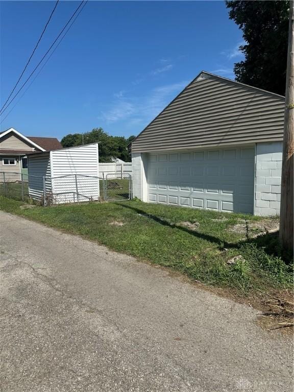 1123 Lincoln St, Piqua, OH 45356 - photo 23