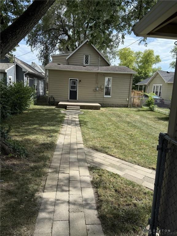 931 Mckaig Ave, Troy, OH 45373 - photo 2