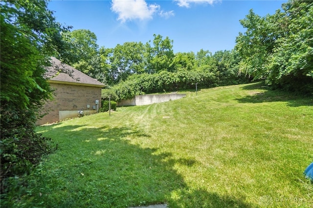 5567 Day Rd, Colerain Twp, OH 45252 - view of grassy yard