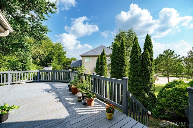 213 Bentridge Dr, Clearcreek Twp, OH 45458 - view of wooden terrace