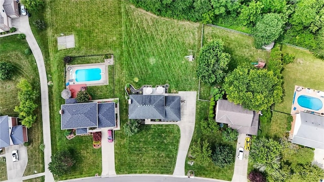 7406 Sussex Dr, West Chester, OH 45069 - photo 3