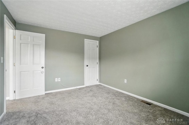 2704 N Kings Arms Cir, Dayton, OH 45440 - photo 47