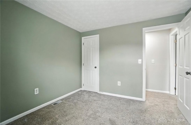 2704 N Kings Arms Cir, Dayton, OH 45440 - photo 50