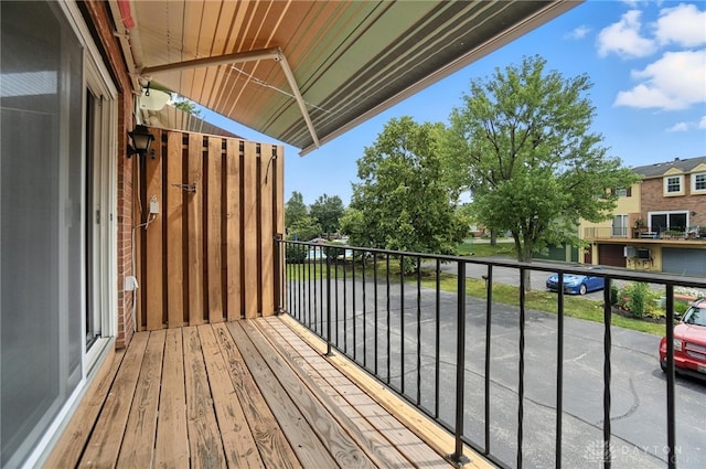 2704 N Kings Arms Cir, Dayton, OH 45440 - photo 33