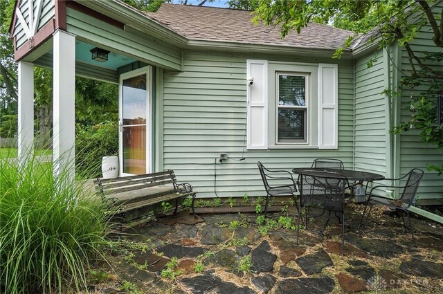 12 S Ludlow St, Phillipsburg, OH 45354 - photo 3