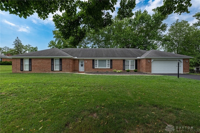 1434 Roamont Dr, Washington Twp, OH 45459 - photo 2