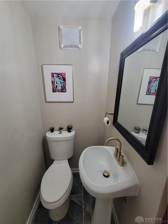 601 Kenwood Ave, Dayton, OH 45406 - photo 16