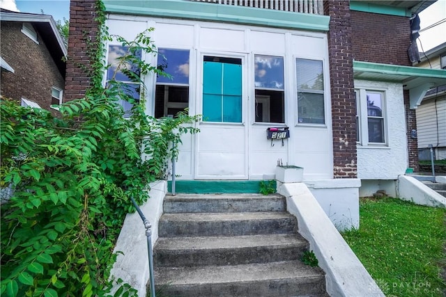 521 Carplin Pl, Cincinnati, OH 45229 - photo 2