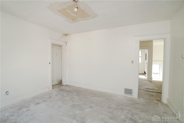 521 Carplin Pl, Cincinnati, OH 45229 - photo 10