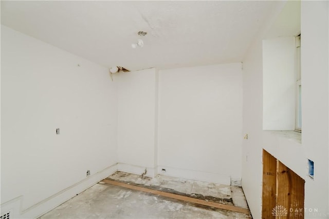 521 Carplin Pl, Cincinnati, OH 45229 - photo 17