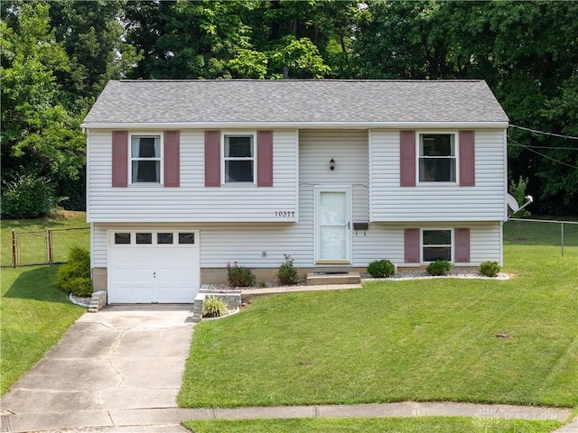 10377 Hawkhurst Dr, Colerain Twp, OH 45231 - photo 1