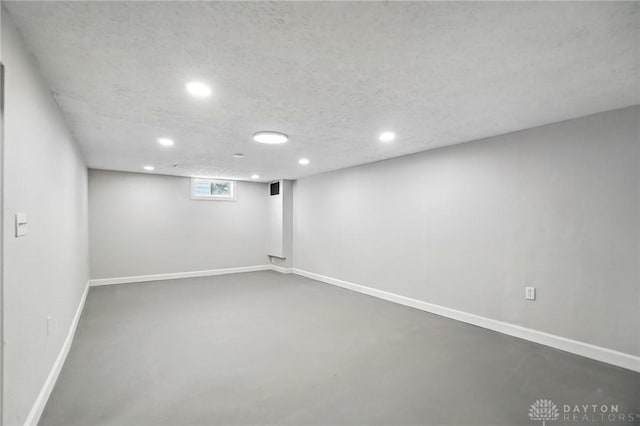 228 N Cherrywood Ave, Dayton, OH 45403 - photo 31