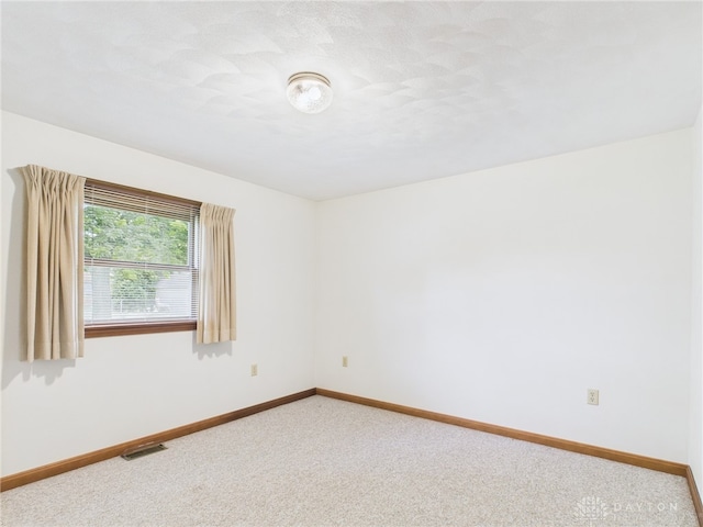 411 Circle Dr, Greenville, OH 45331 - photo 10