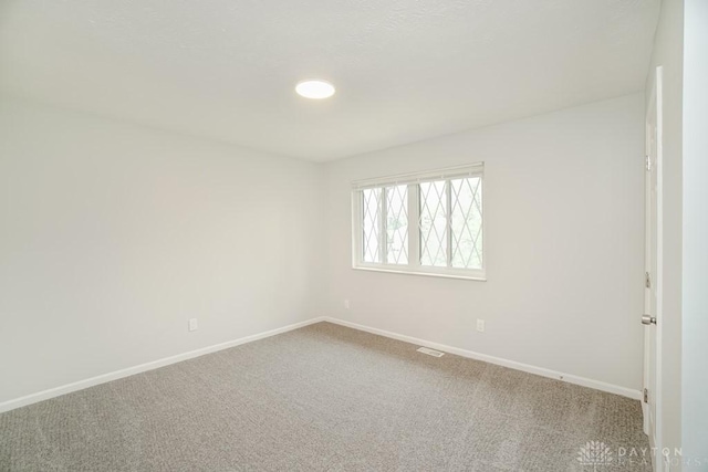 9410 Haddington Ct, Colerain Twp, OH 45251 - photo 21