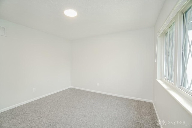 9410 Haddington Ct, Colerain Twp, OH 45251 - photo 24