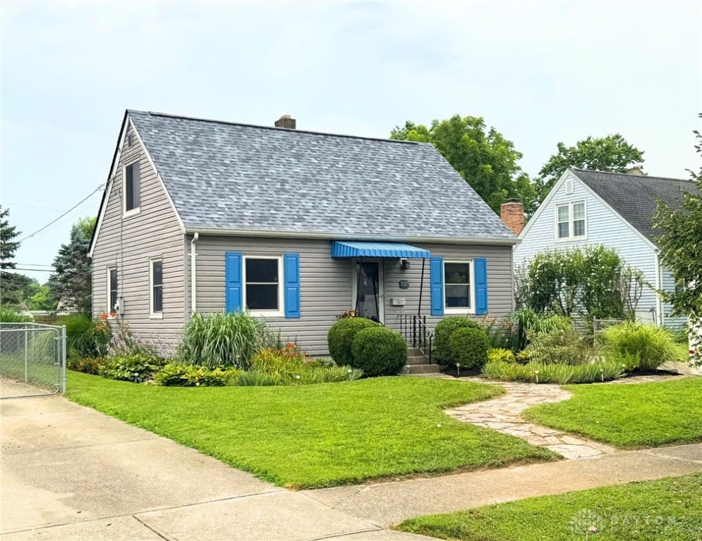 1127 Bishop Ave, Hamilton, OH 45015 - photo 1