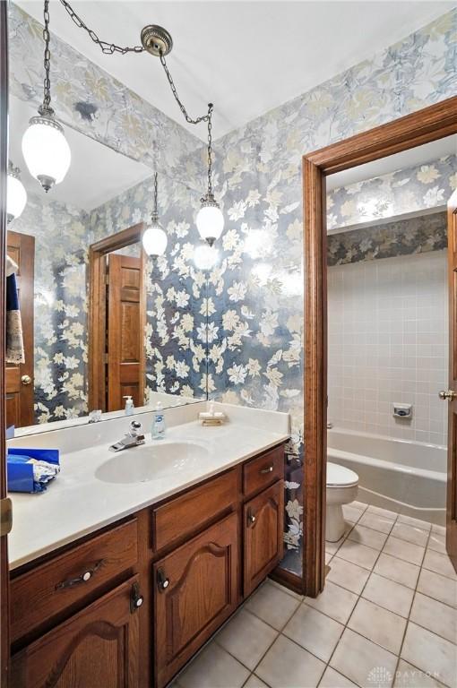 516 Pauley Woods Cir, Dayton, OH 45429 - photo 13