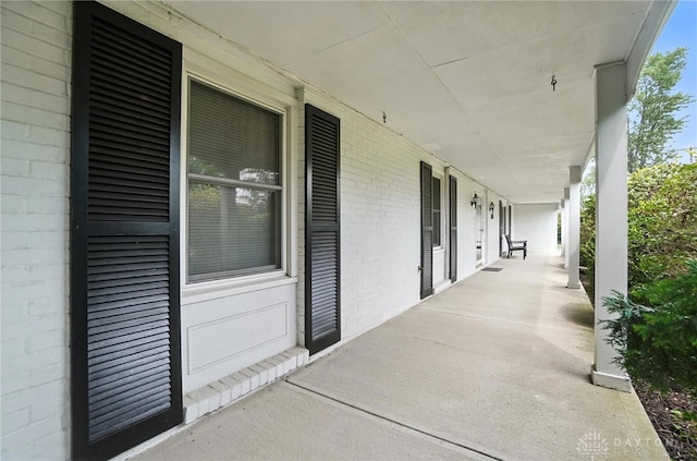 311 E Franklin St, Centerville, OH 45459 - photo 4