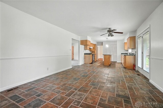 311 E Franklin St, Centerville, OH 45459 - photo 11