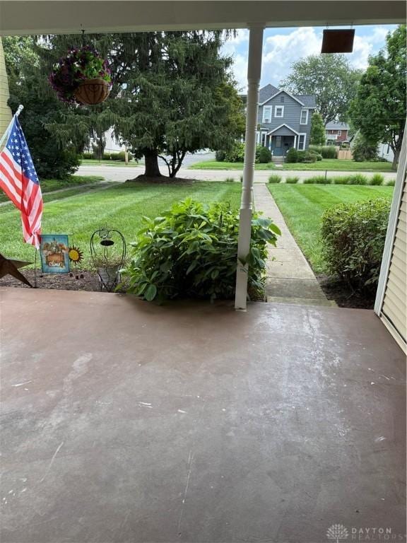 217 S 3rd St, Tipp City, OH 45371 - photo 9