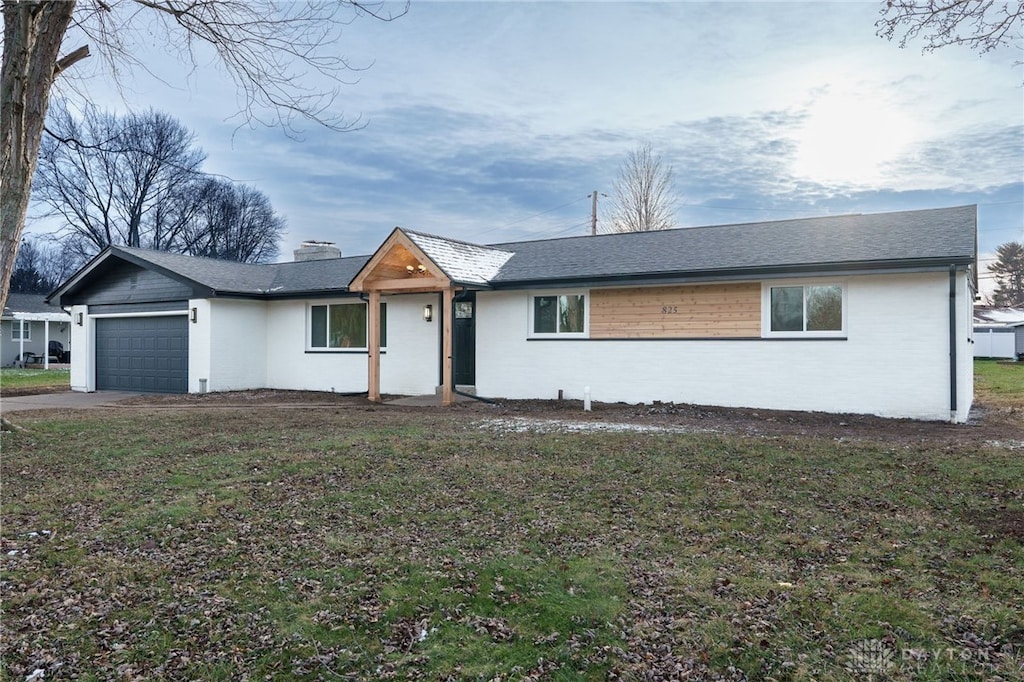 825 Fawcett Dr, Beavercreek, OH 45434 - photo 1