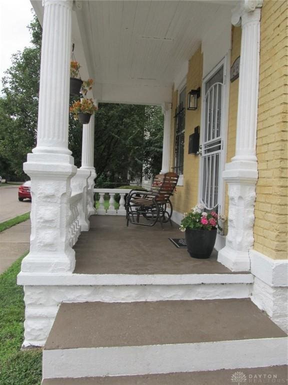 284 Mcclure St, Dayton, OH 45410 - photo 5