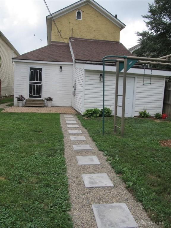 284 Mcclure St, Dayton, OH 45410 - photo 40
