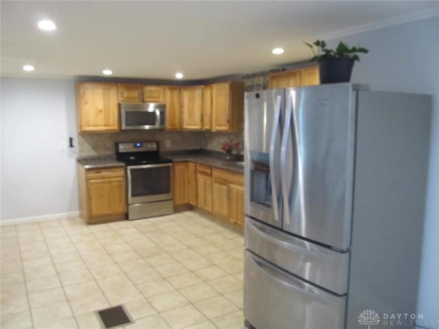 284 Mcclure St, Dayton, OH 45410 - photo 23