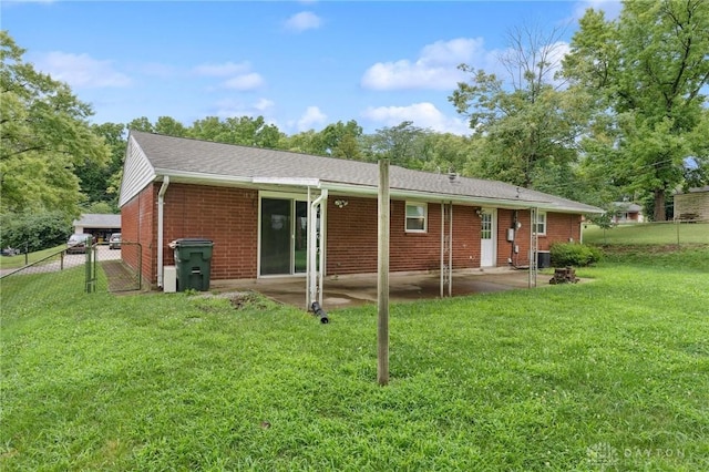 2727 Pinegrove Dr, Dayton, OH 45449 - photo 4