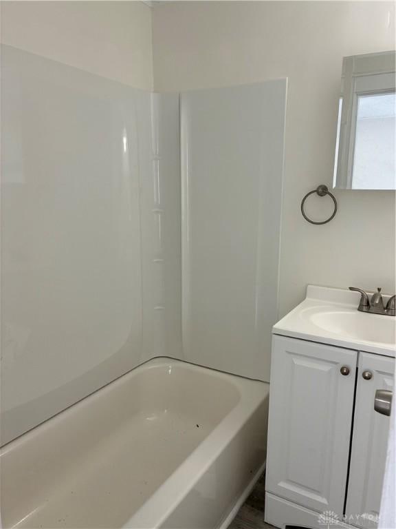 913 Camp St, Piqua, OH 45356 - photo 8