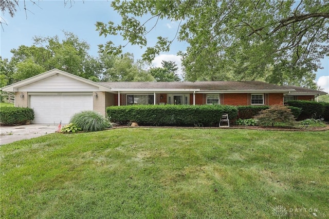 2154 Marcia Dr, Bellbrook, OH 45305 - photo 1