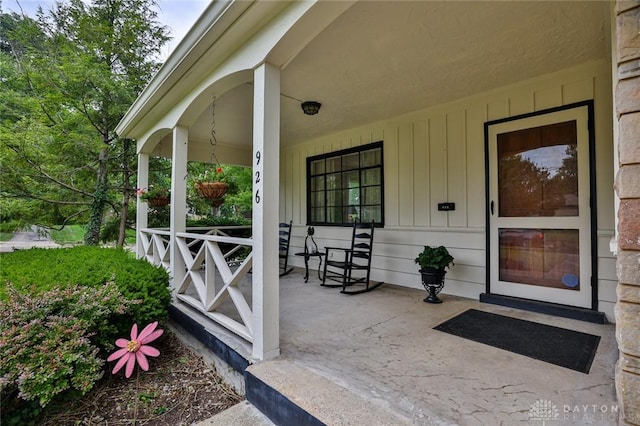 926 Reily Rd, Wyoming, OH 45215 - photo 2