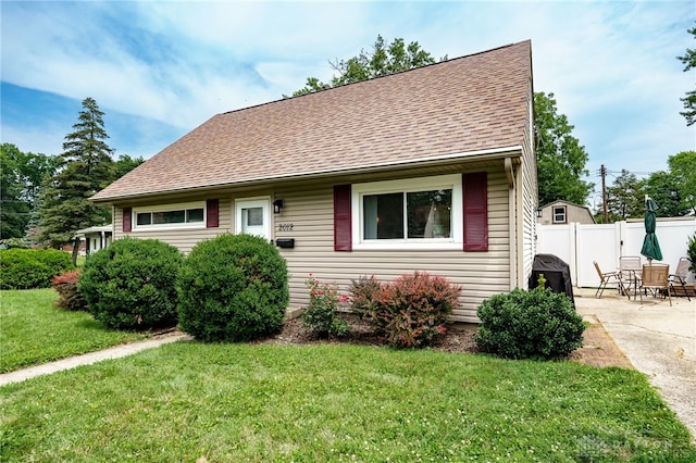 2012 Gay Dr, Dayton, OH 45420 - photo 3
