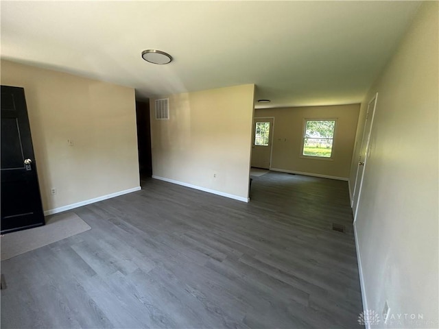 1077 Dayton Ave, Xenia, OH 45385 - photo 4