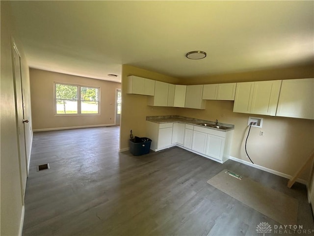 1077 Dayton Ave, Xenia, OH 45385 - photo 5