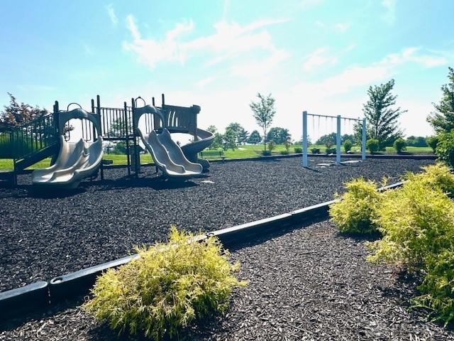 1535 Canterbury Ct, Turtlecreek Twp, OH 45036 - photo 36