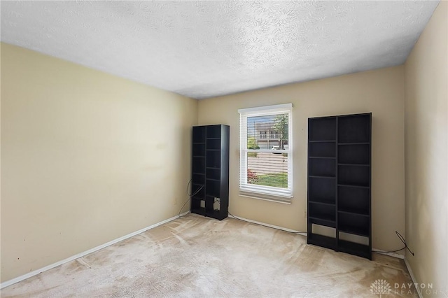 8910 Canary Ct, Dayton, OH 45424 - photo 16