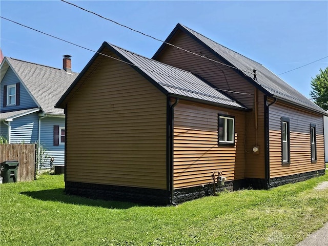 8 S Sycamore St, Jamestown Vlg, OH 45335 - photo 15