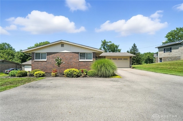3012 E Leffel Ln, Springfield, OH 45505 - photo 3