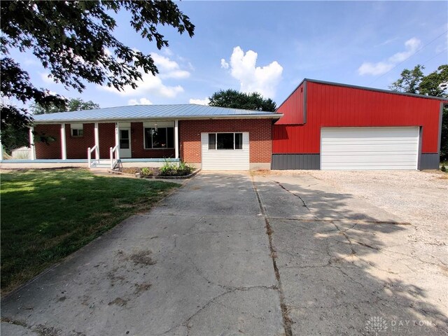 8160 S Palmer Rd, New Carlisle, OH 45344 - photo 3