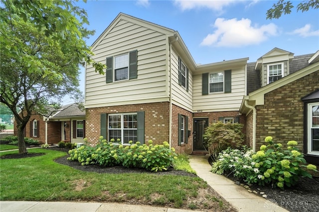 982 Patriot Sq, Washington Twp, OH 45459 - photo 1