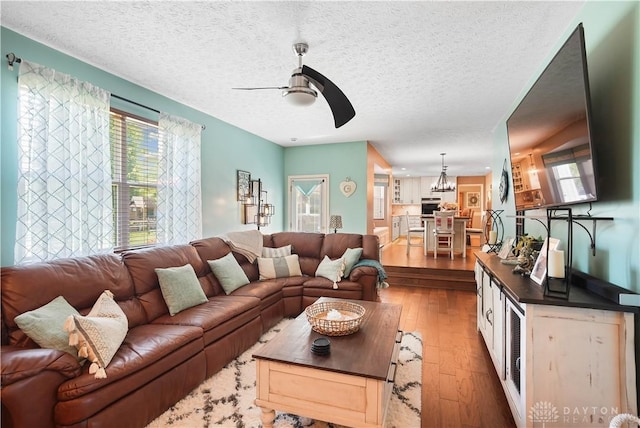 8320 Twin Cove Ct, West Chester, OH 45069 - photo 10
