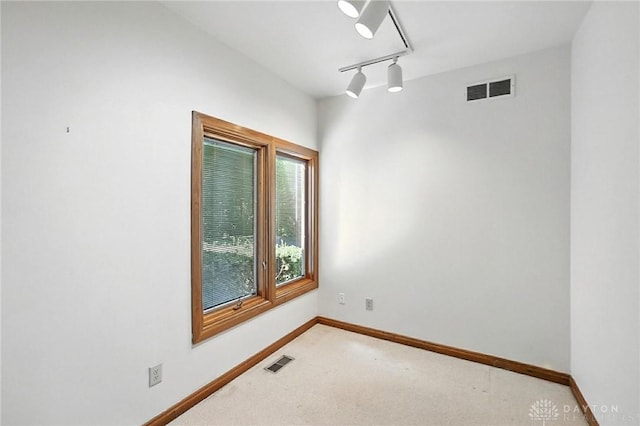 1359 Soaring Heights Dr, Sugarcreek Twp, OH 45440 - photo 32
