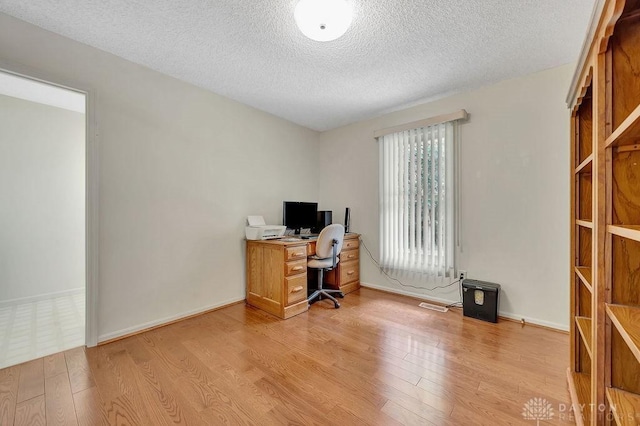 1751 Thall Dr, Hamilton, OH 45013 - photo 15